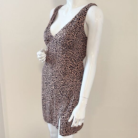 Reformation Gianni Leopard Print Mini Dress in Bengal w Tie Back Detail - Picture 2 of 7